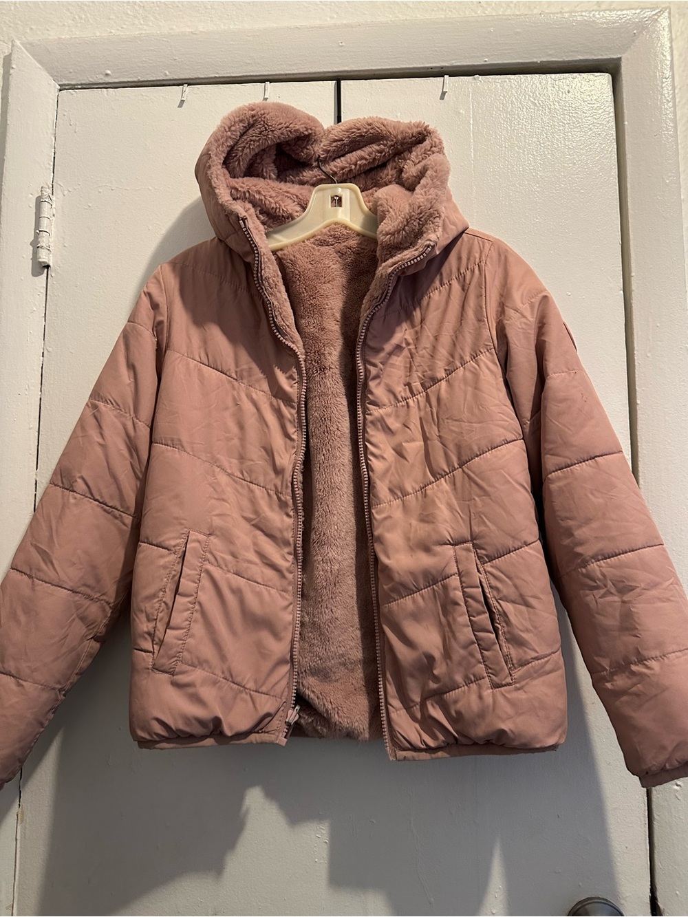 Abercrombie & Fitch Dusty Pink Kids Puffer Jacket with Plush Lining